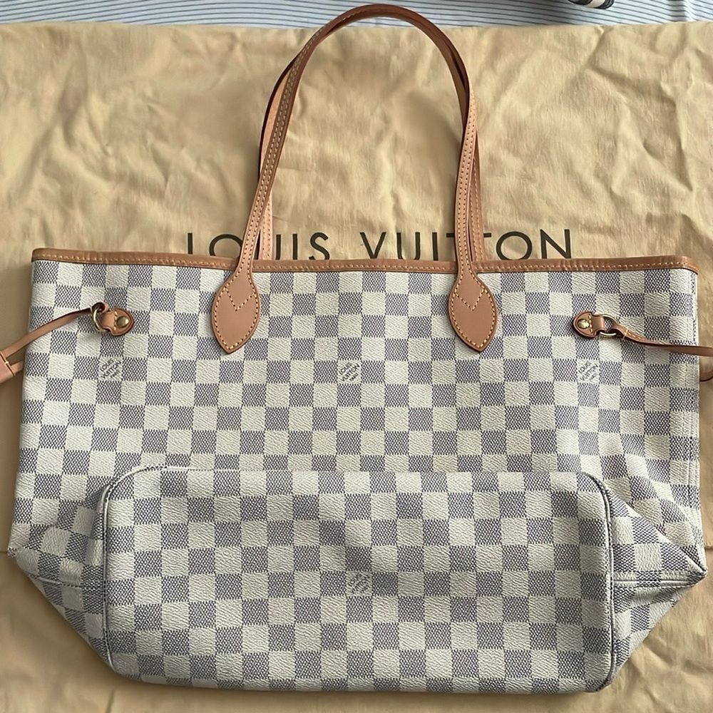 Louis Vuitton Neverfull Damier MM - SOLD